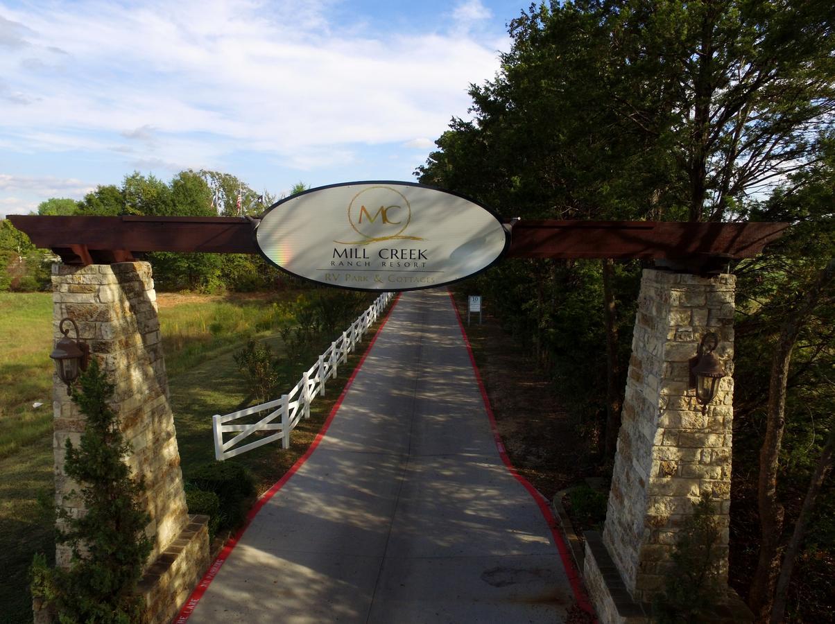 קנטון Mill Creek Ranch Resort מראה חיצוני תמונה